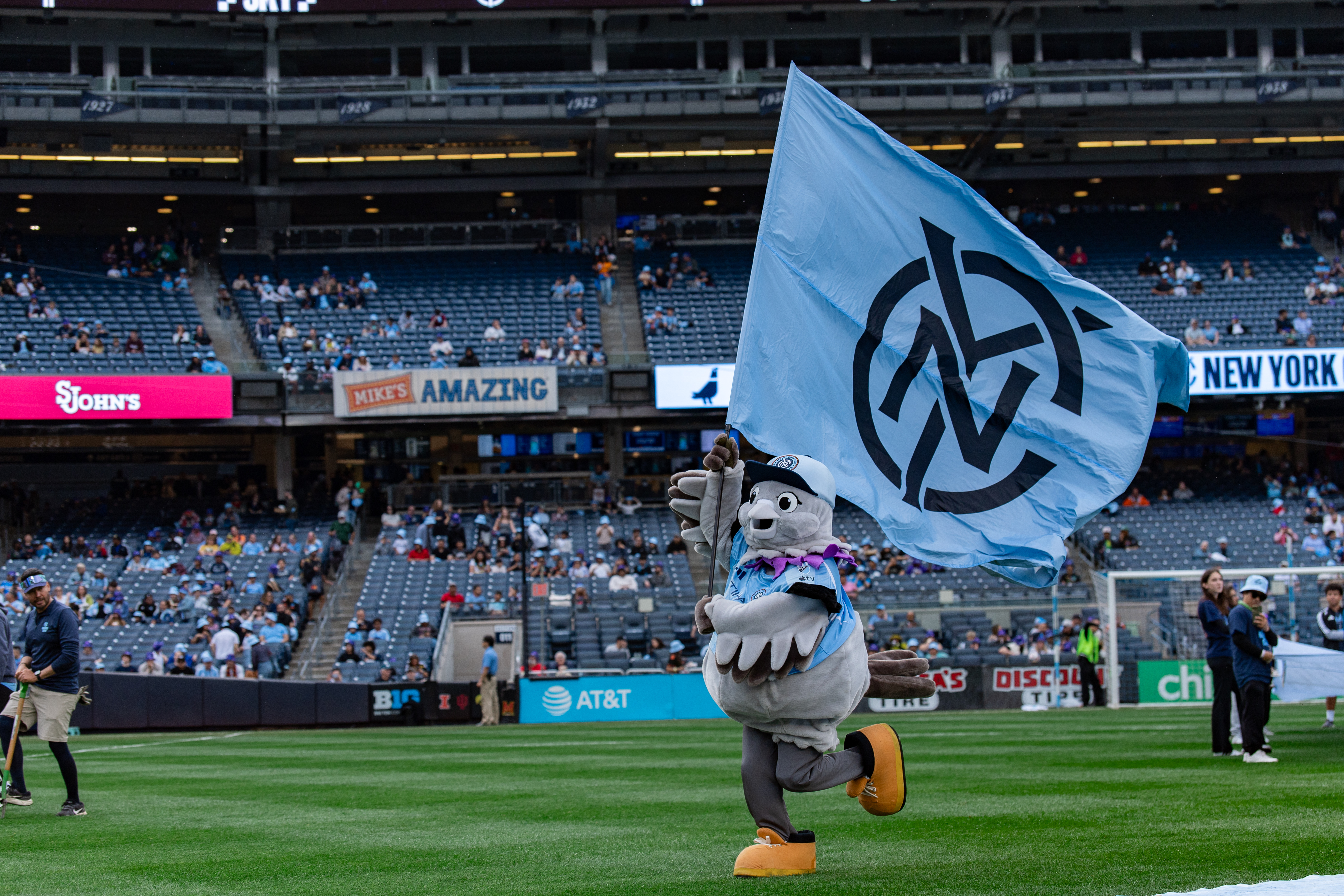 Image - NYCFC Mascot Flag